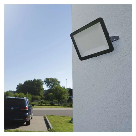 Proiector LED Emos 200 W, 22000 lm, lumina neutra, IP65
