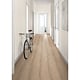 Parchet laminat 8 mm Egger Nature Sense Aqua Stejar Sherman maro EL2043, nuanta medie, clasa de trafic 33, Aqua CLIC it!, 1292 x 246 mm