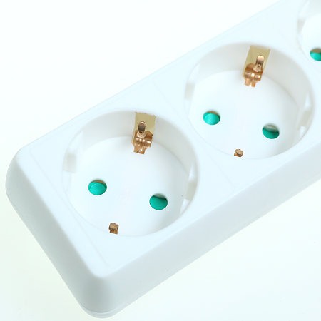 Prelungitor cu 5 prize Schuko, Cablu 3 x 1,5 mm si lungime de 5 m