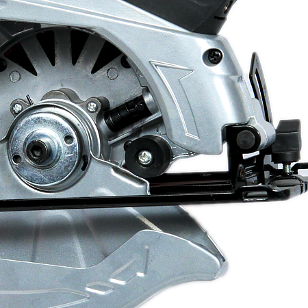 Fierastraul circular Raider RD-CS21, inclinare 45°, 1300W, 4700 rpm Fierastraul circular Raider RD-CS21, inclinare 45°, 1300W, 4700 rpm