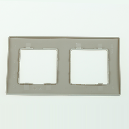 Rama decor 2 module Niloe, Legrand 665032, argila