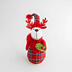 Decoratiune iarna ren, rosu cadrilat, 18 cm Decoratiune iarna ren, rosu cadrilat, 18 cm