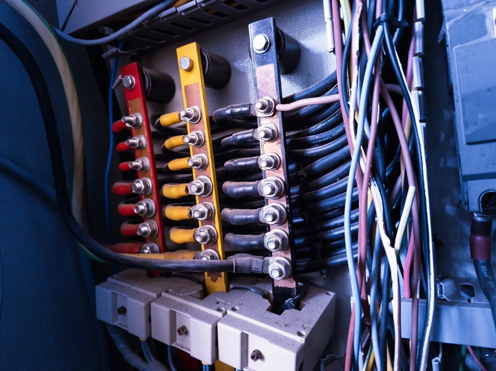 Ce inseamna R, S, T in electricitate? Ghid practic