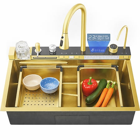 Chiuveta bucatarie multifunctionala smart BadenMob, 1 cuva, inox auriu, afisaj digital, doua cascade, spalator pahare, dozator detergent, baterie extensibila cu 3 functii, tocator, tava si sita inclusa, antizgarieturi, sistem preaplin, 75 x 45 x 22 cm