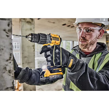 Masina de gaurit si insurubat cu percutie DeWalt DCD796NT-XJ, 18 V XR, 34000 bpm, mandrina 13 mm Masina de gaurit si insurubat cu percutie DeWalt DCD796NT-XJ, 18 V XR, 34000 bpm, mandrina 13 mm