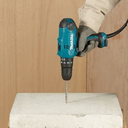 Masina de insurubat cu percutie Makita HP0300, 320 W, 22500 rpm 