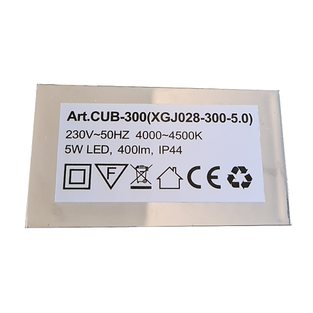 Aplica LED oglinda baie Badenmob, 5 W, 230V, lumina   neutra 4000-4500K, 400lm, IP44, sticla cu metal, argintiu, 30 x 10 x 4 mm