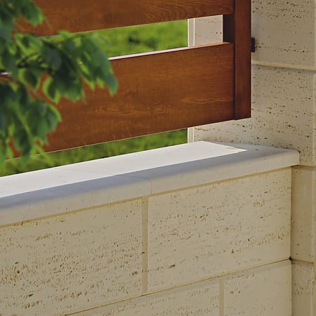 Capac interval gard Clasic Roma, piatra compozita, marmura antichizata, grosime 30 mm, 500 x 300 mm