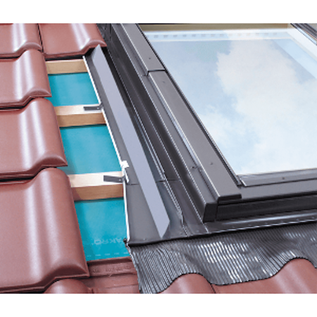 Rama TZ, acoperis ondulat, fereastra mansarda Optilight, dimensiune 55 x 78 cm