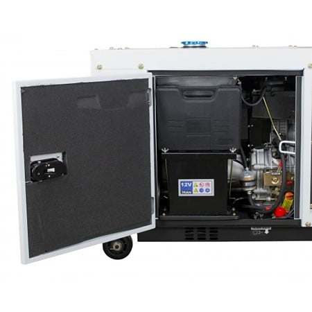 Generator curent electric trifazic, diesel, Hyundai HY-DHY8600SE-T, 6.3 kW, 1 x 380V + 1 x 220 V, capacitate rezervor 14 l