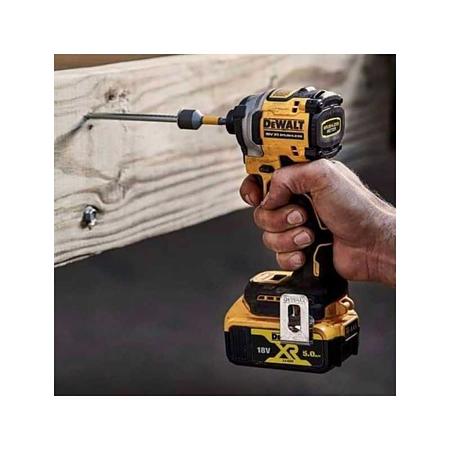 Masina de insurubat cu impact Dewalt DCF850P2T, 18V, 2 acumulatori XR 18 V/5.0 Ah, incarcator, 205 Nm, valiza TSTAK
