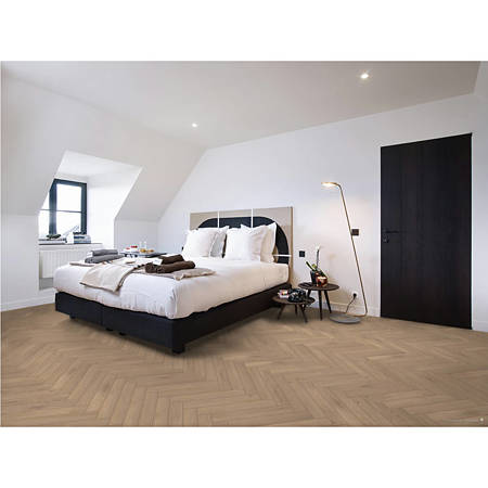 Parchet laminat 8 mm Berry Alloc Chateau + Light Brown B6406, Herringbone A, clasa de trafic 33, OmniLoc A&B, 504 x 84 mm