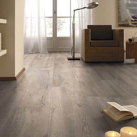 Parchet laminat 12 mm Kronotex Robusto Stejar Peters Beige, nuanta medie, clasa de trafic 33, fold-down, 1375 x 188 mm Parchet laminat 12 mm Kronotex Robusto Stejar Peters Beige, nuanta medie, clasa de trafic 33, fold-down, 1375 x 188 mm