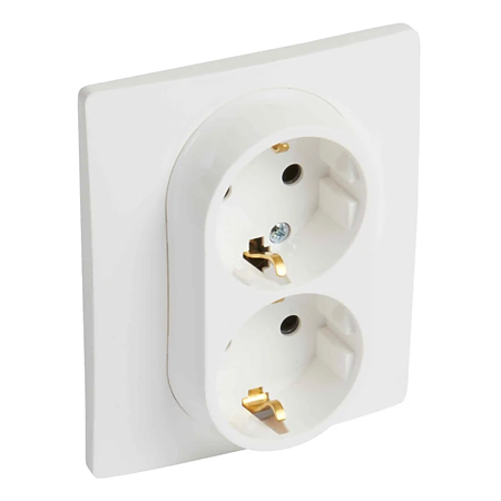 Priza schuko dubla Legrand Niloe, incastrat, rama inclusa, contact de protectie, alb