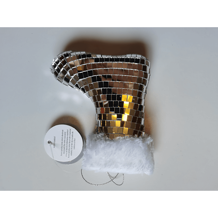 Decoratiune iarna cizma cu blanita, decor disco auriu, 10 x 6 cm