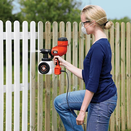 Pistol de vopsit Black&Decker HVLP200, 400W, debit 120 g/min, rezervor 1200 ml