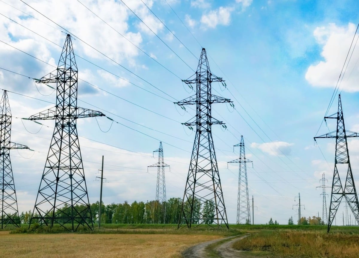 Tensiune electrica: ce este si de ce apar fluctuatiile de tensiune electrica