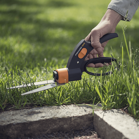 Foarfeca de tuns gazonul Fiskars GS42, manere ergonomice, 302 mm, negru oranj