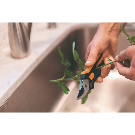 Foarfeca flori Fiskars Solid SP14, 240 mm, negru, portocaliu 
