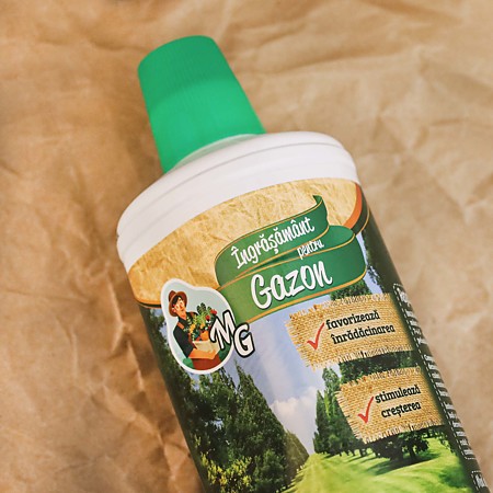 Ingrasamant lichid pentru gazon MG, 1 L