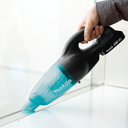 Aspirator vertical Makita, compatibil cu acumulatori LI-ON LXT, 18 V, negru 