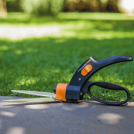 Foarfeca de tuns gazonul Fiskars GS42, manere ergonomice, 302 mm, negru oranj