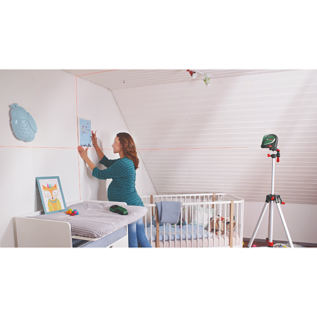  Nivela cu laser si linii Bosch Universal Level 2, 10 m, unghi deschidere 120 grade