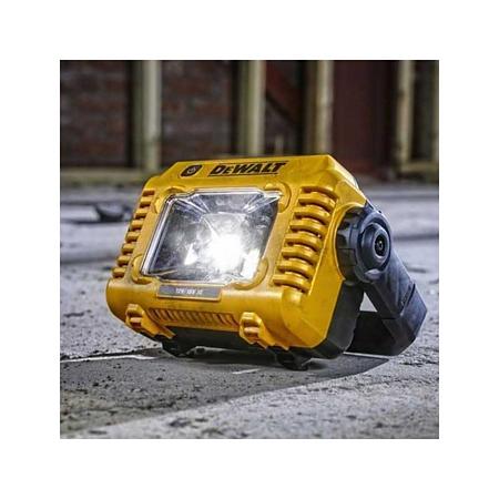 Proiector LED pe acumulator DeWALT DCL077, 12V/18V XR, IP54, fara acumulator/incarcator
