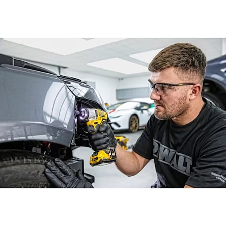 Masina de insurubat cu impact 12V DeWalt DCF801D2-QW, motor fara perii, 2 x 2Ah