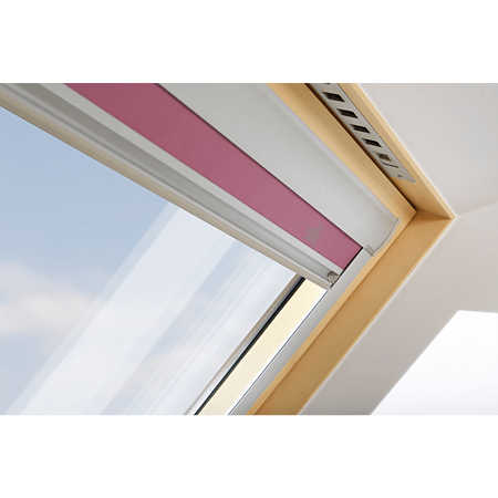 Fereastra pentru mansarda Fakro FTS-V U2, 66 x 118  cm, lemn de pin, montaj 15 - 90°
