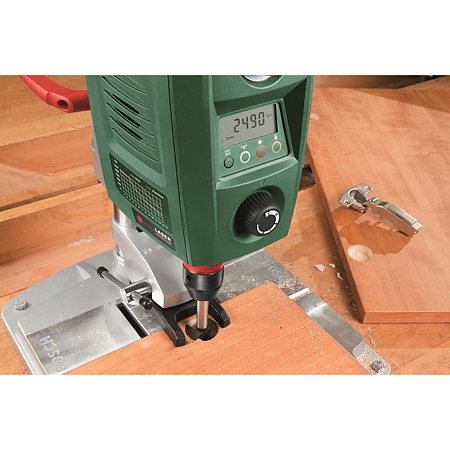 Bormasina de banc Bosch PBD 40, 710 W, 2500 rpm + limitator paralel